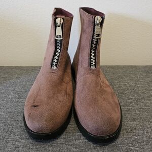 Stylish Brown Zipper Boots for Women